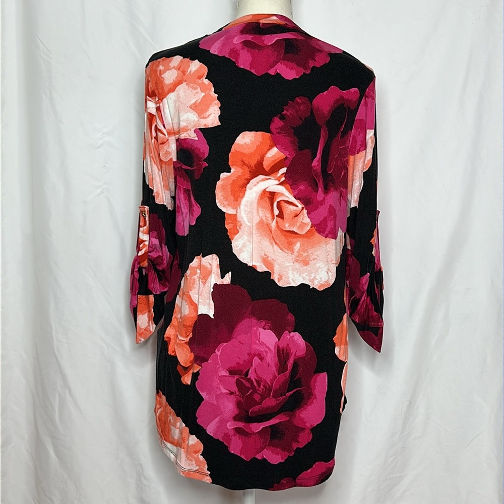3/4 Sleeve Floral CK Blouse - Picture 6 of 8